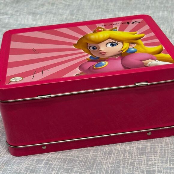 Princess Peach Nintendo DS Full Size Metal Lunch Box - Picture 5 of 8